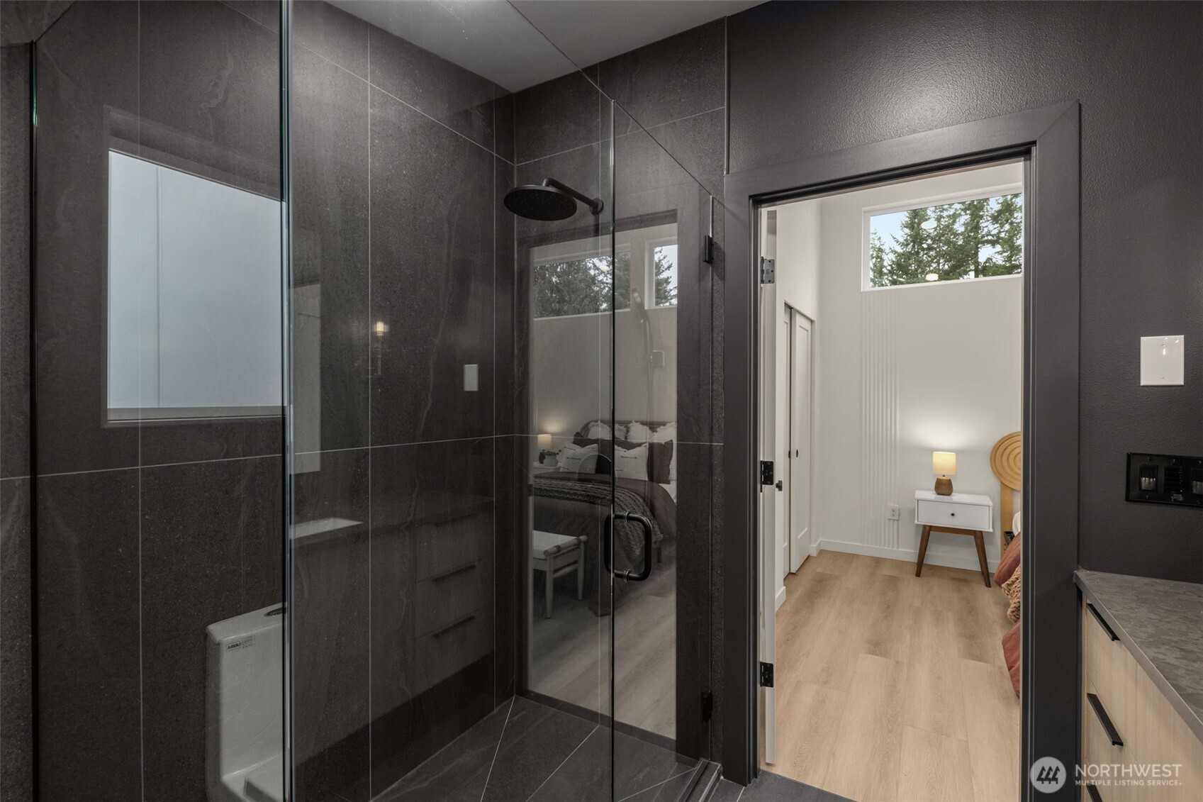 14035 Densmore Avenue N, Seattle, WA 98133