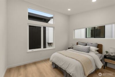 14035 Densmore Avenue N, Seattle, WA 98133 - Photo 24