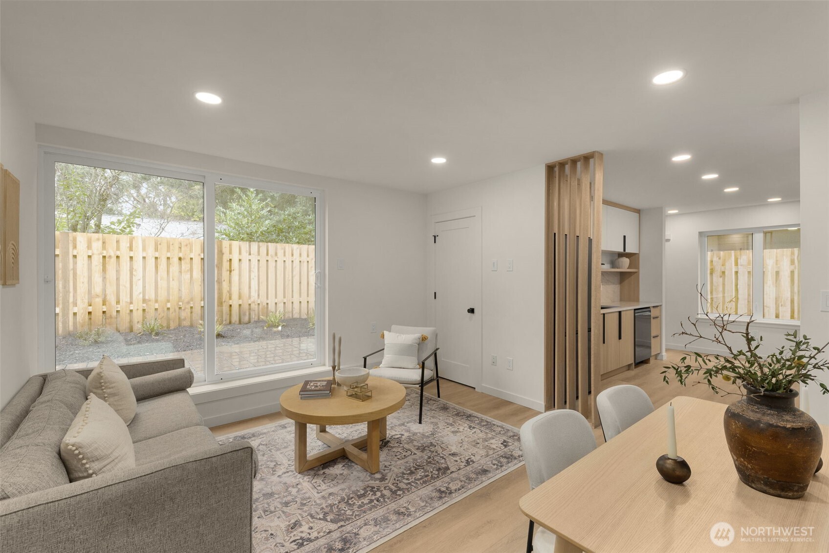 14035 Densmore Avenue N, Seattle, WA 98133