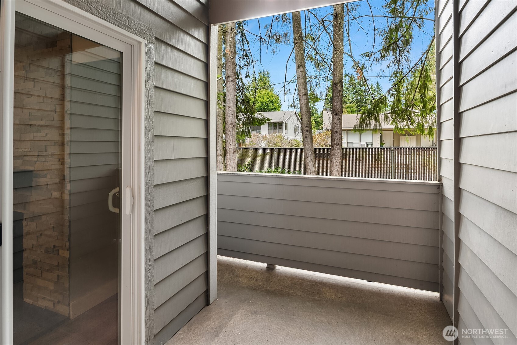 3005 127th Place SE #B-21, Bellevue, WA 98005