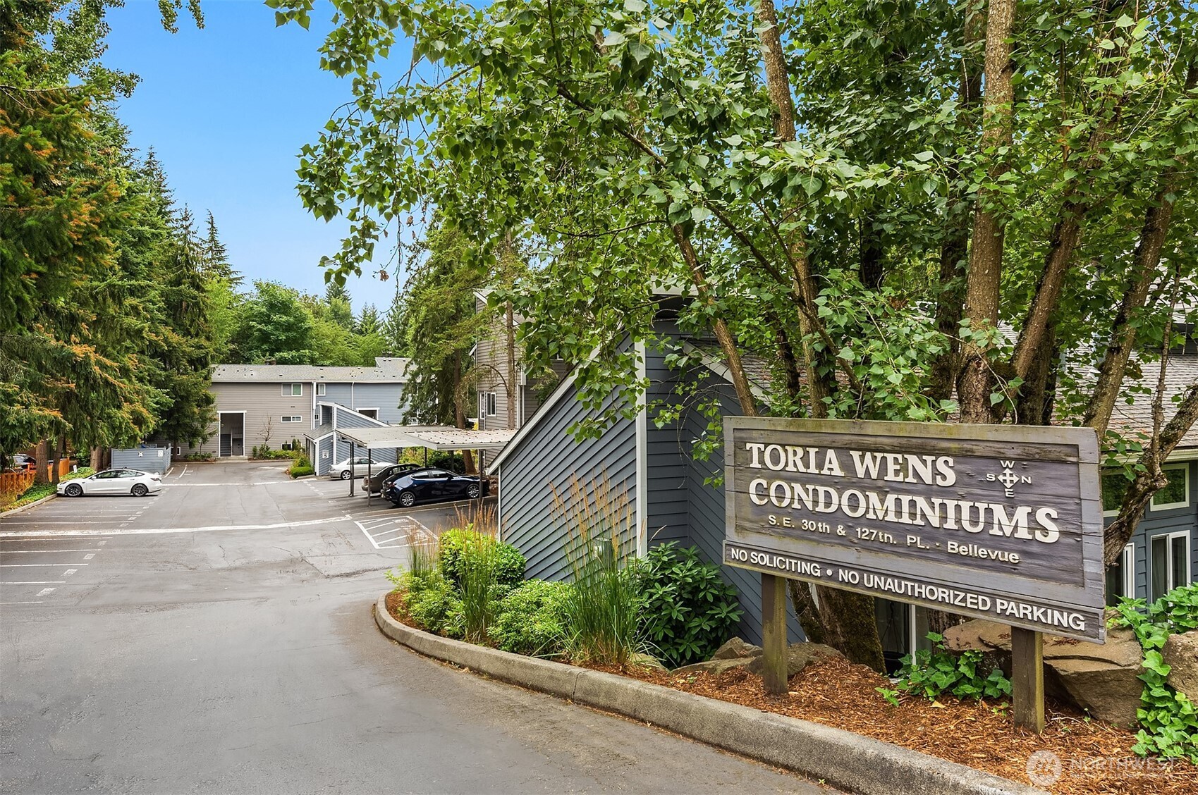 3005 127th Place SE #B-21, Bellevue, WA 98005