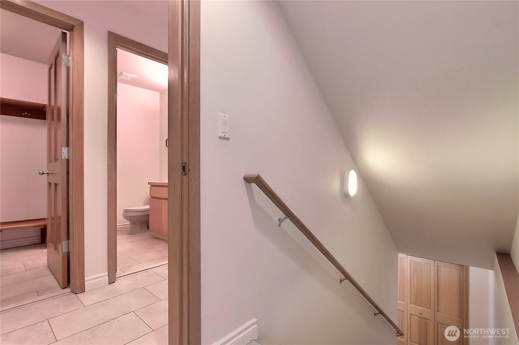 19749 53rd Avenue NE, Lake Forest Park, WA 98155