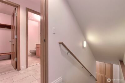 19749 53rd Avenue NE, Lake Forest Park, WA 98155 - Photo 31