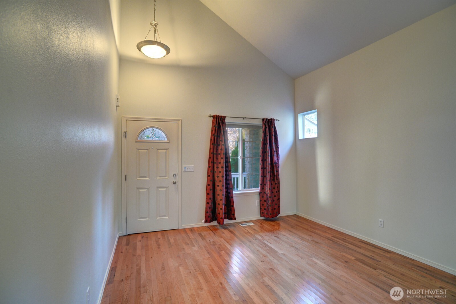 20315 122nd Place NE, Bothell, WA 98011-7662