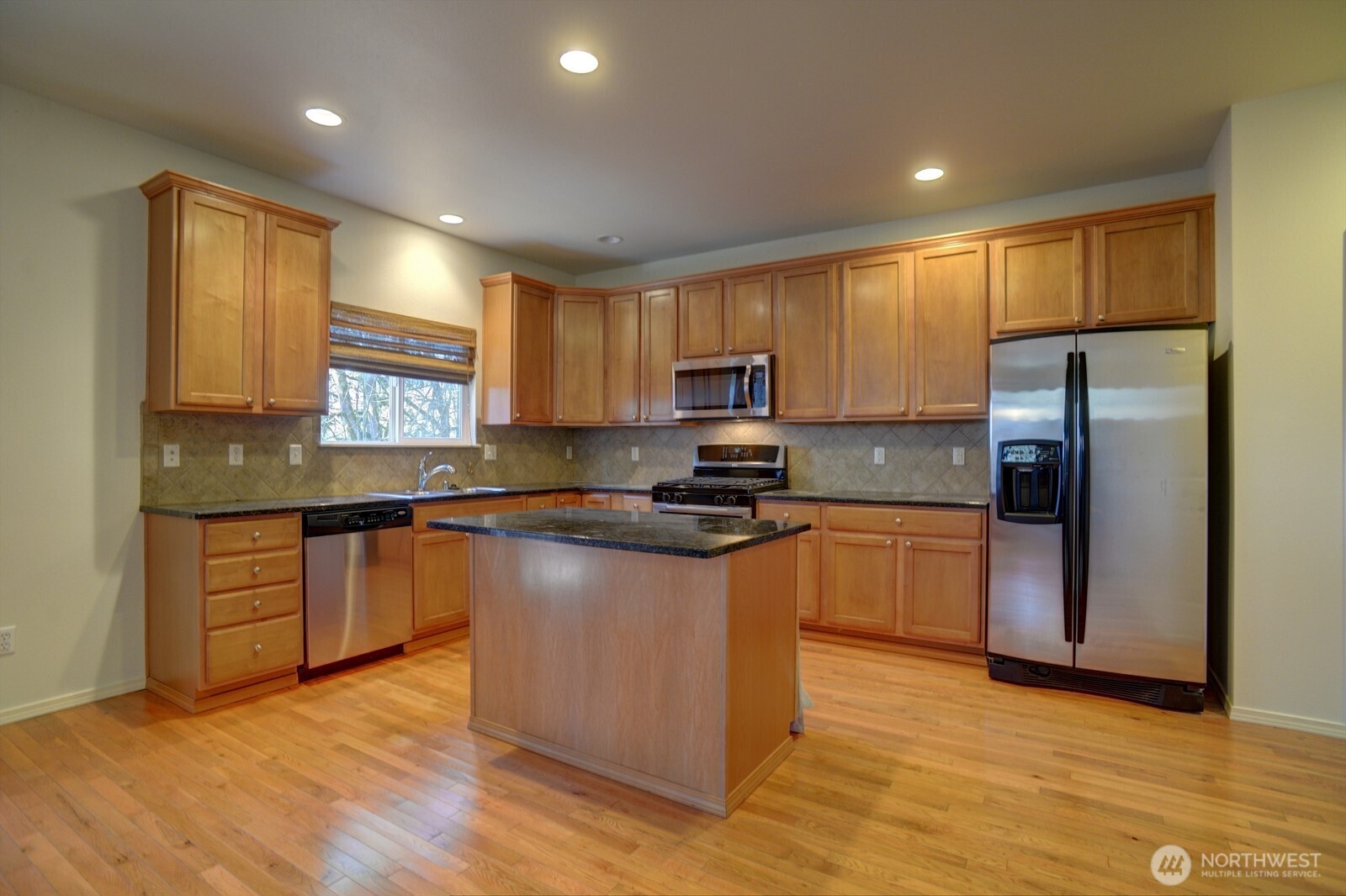 20315 122nd Place NE, Bothell, WA 98011-7662