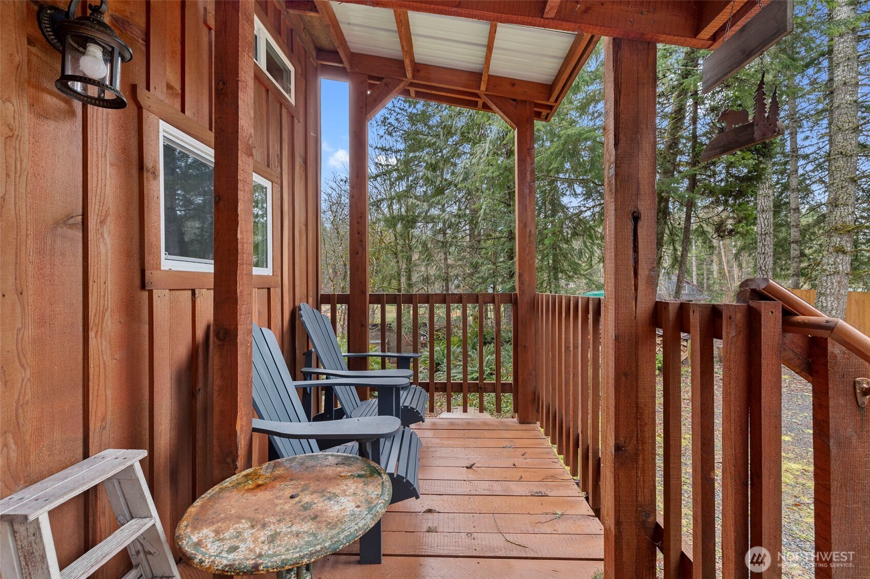 155 Nisqually Way , Ashford, WA 98304