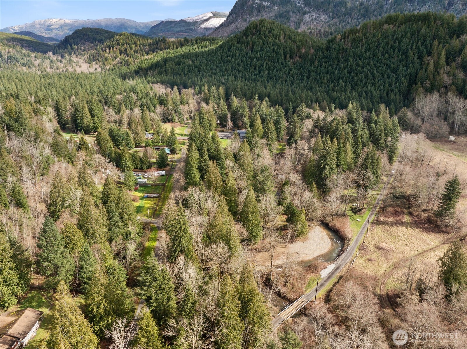 31530 SE 384th Street , Enumclaw, WA 98022