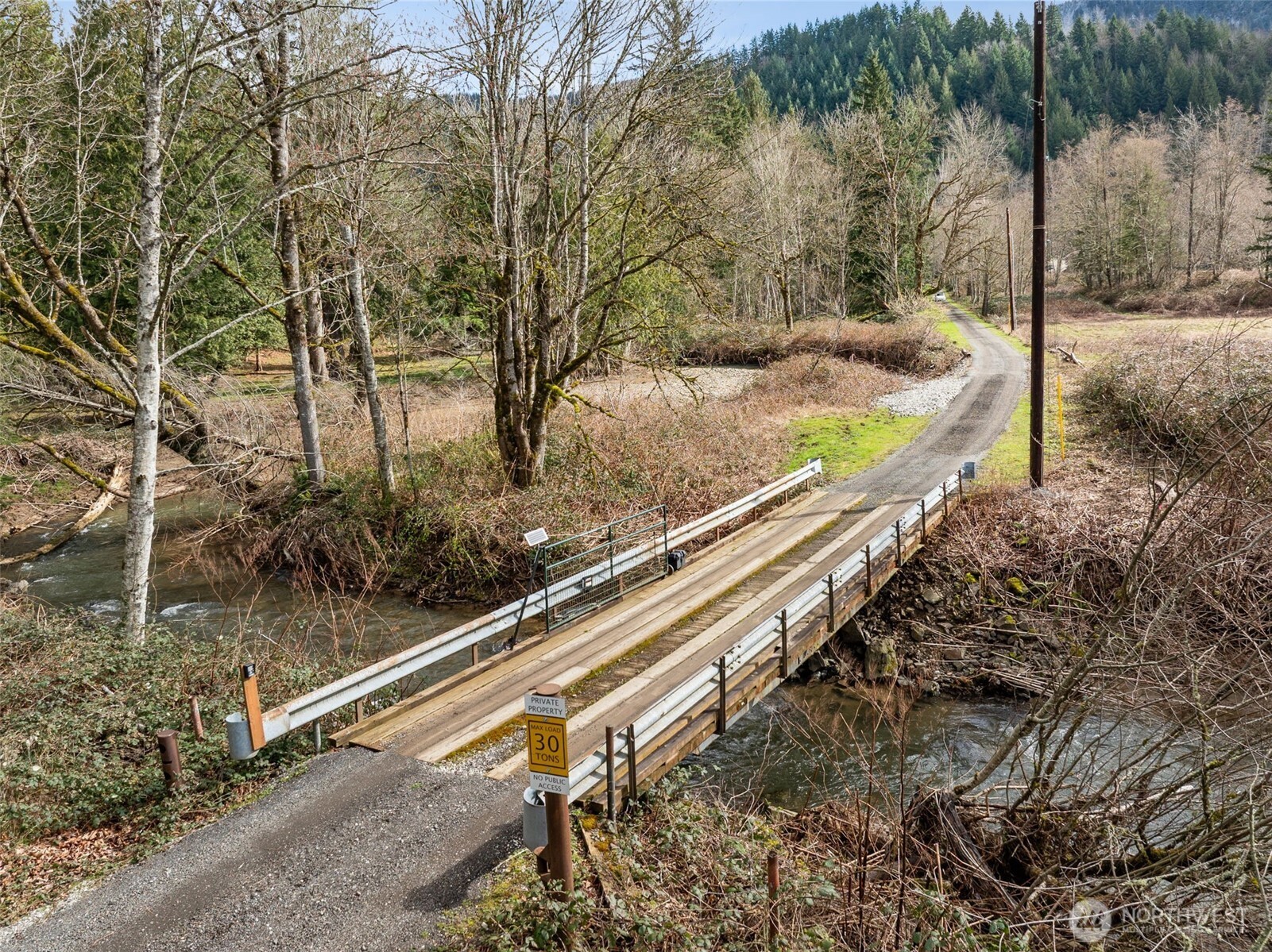31530 SE 384th Street , Enumclaw, WA 98022