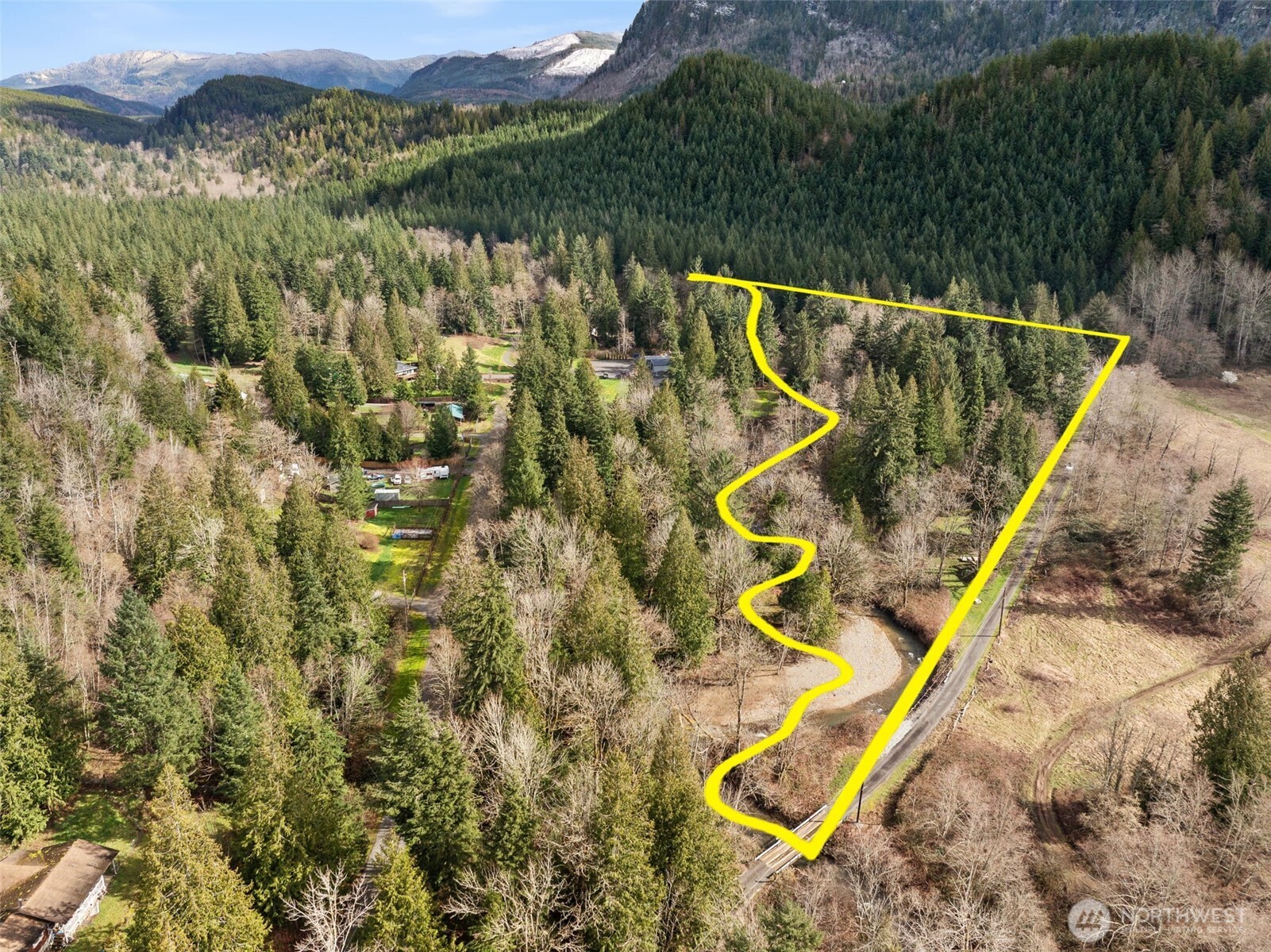 31530 SE 384th Street , Enumclaw, WA 98022