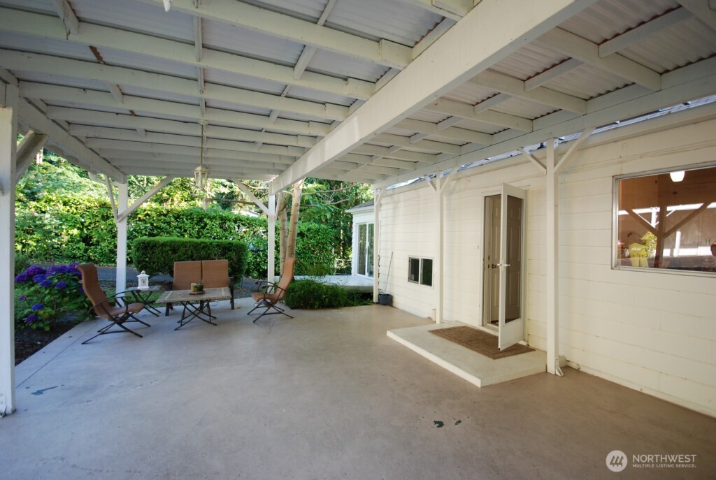 4610 Lake WA Boulevard NE, Kirkland, WA 98033