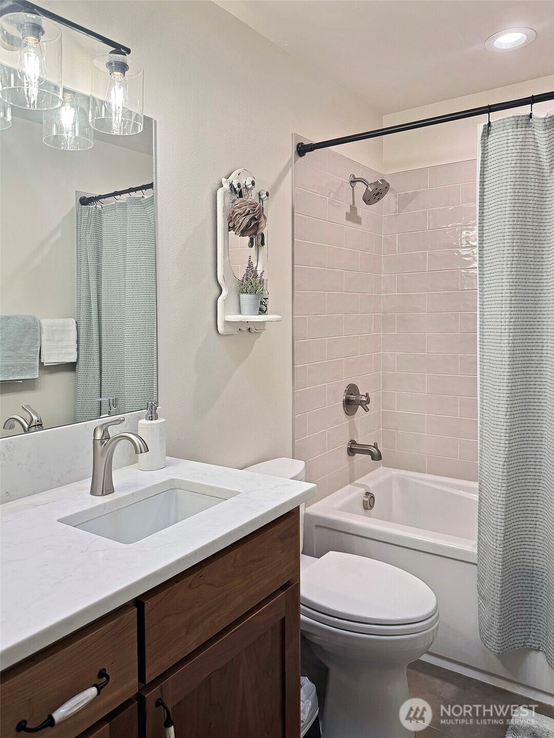 2903 Hi Crest Road , Langley, WA 98260