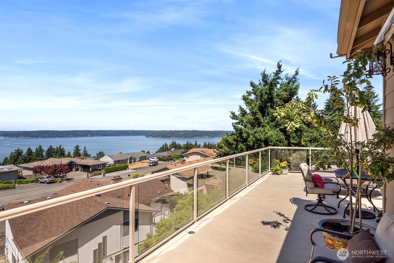 1705 61st Street NE, Tacoma, WA 98422