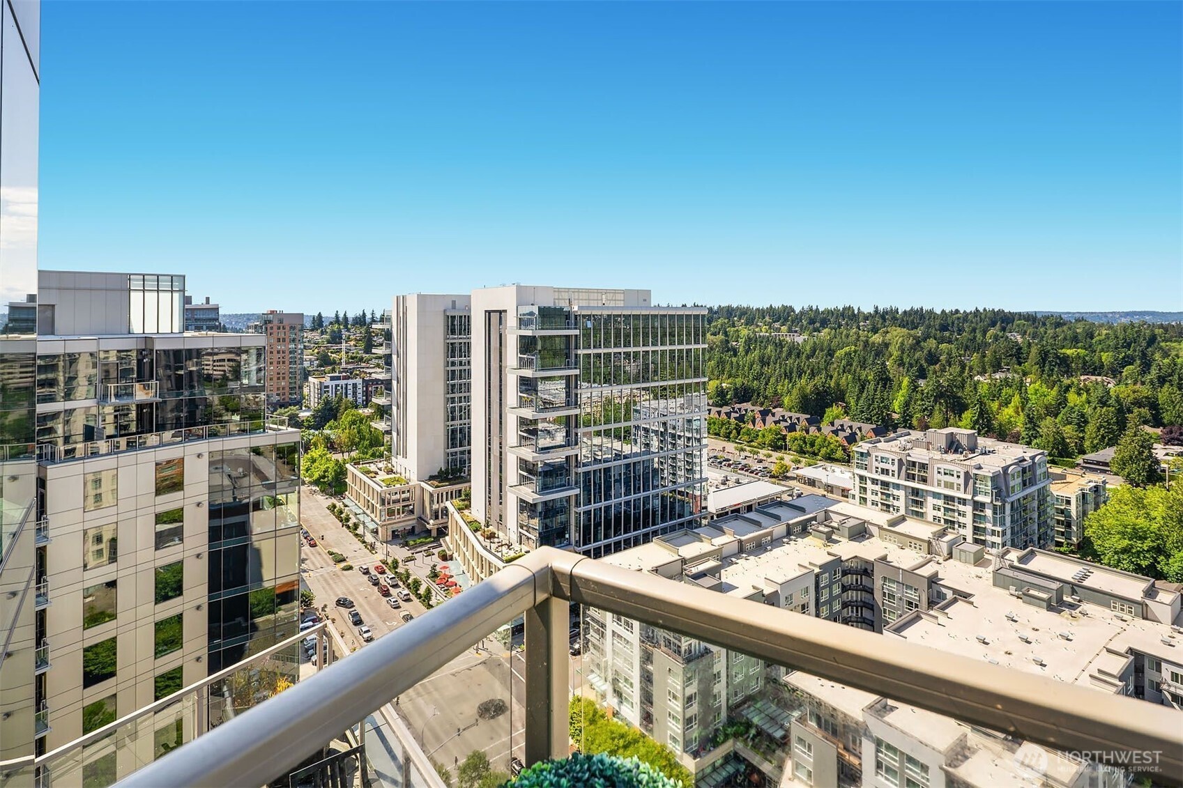 10650 NE 9th Place #2524, Bellevue, WA 98004