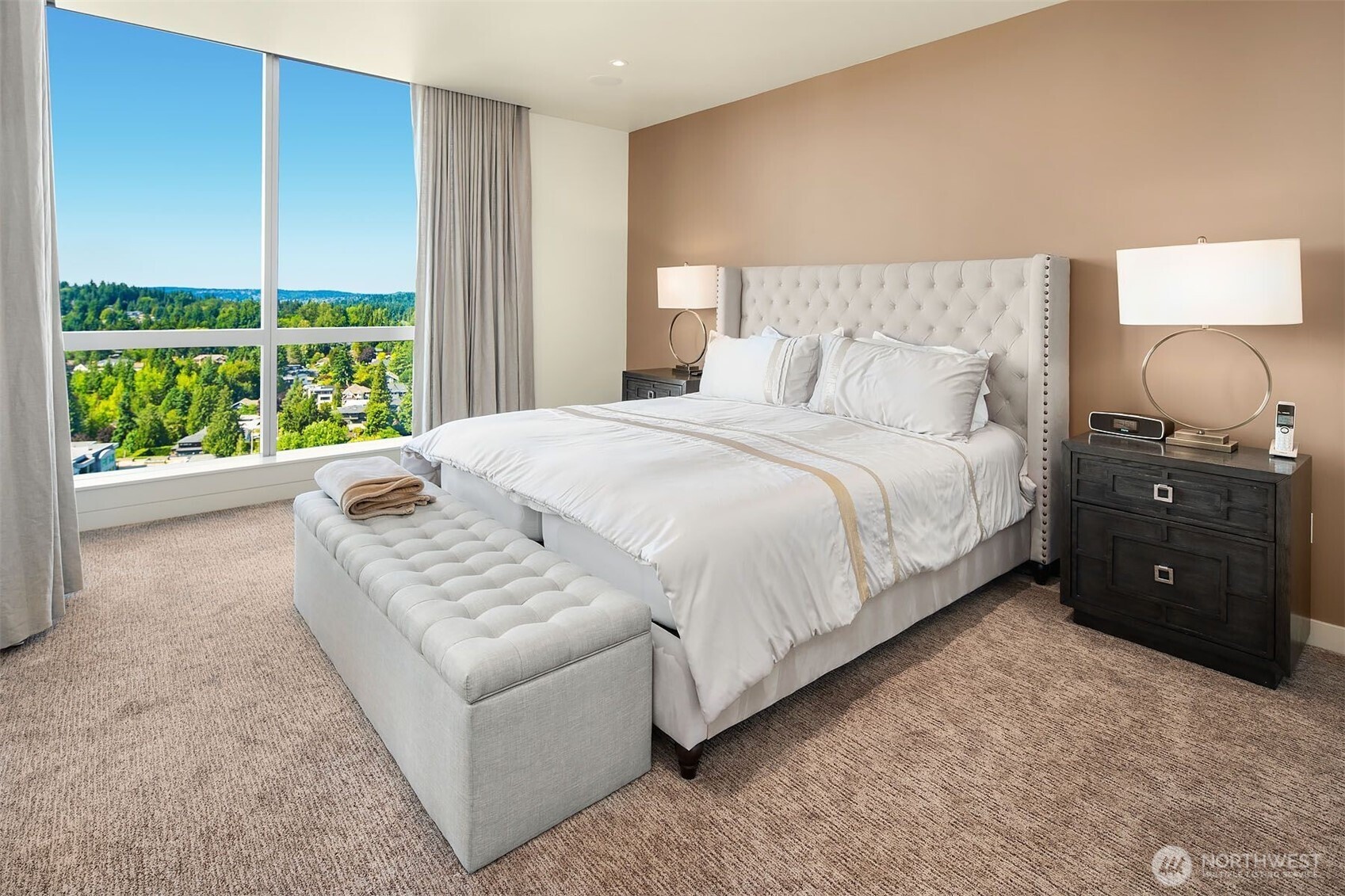 10650 NE 9th Place #2524, Bellevue, WA 98004