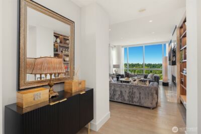 10650 NE 9th Place #2524, Bellevue, WA 98004 - Photo 3