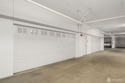 10650 NE 9th Place #2524, Bellevue, WA 98004 - Photo 32