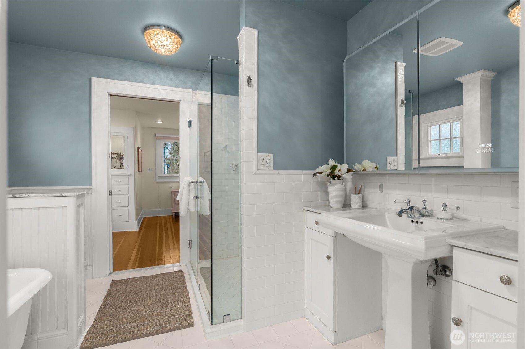 5241 16th Avenue NE, Seattle, WA 98105