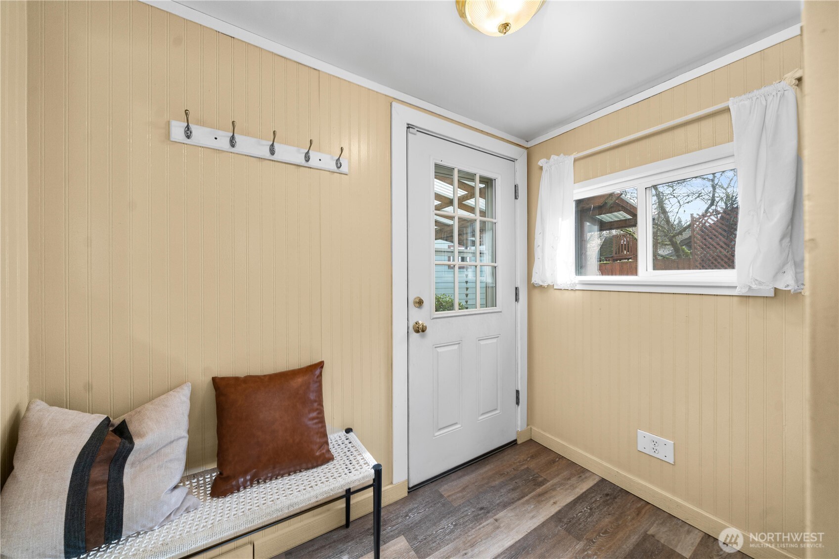 23711 Dorre Don Way SE, Maple Valley, WA 98038