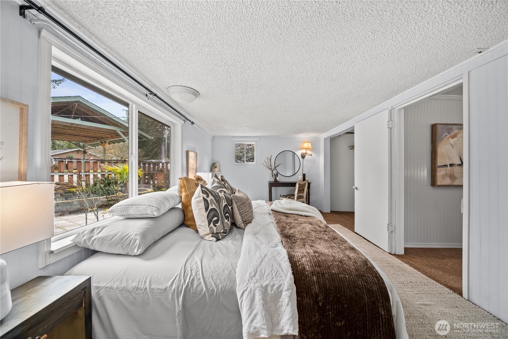 23711 Dorre Don Way SE, Maple Valley, WA 98038