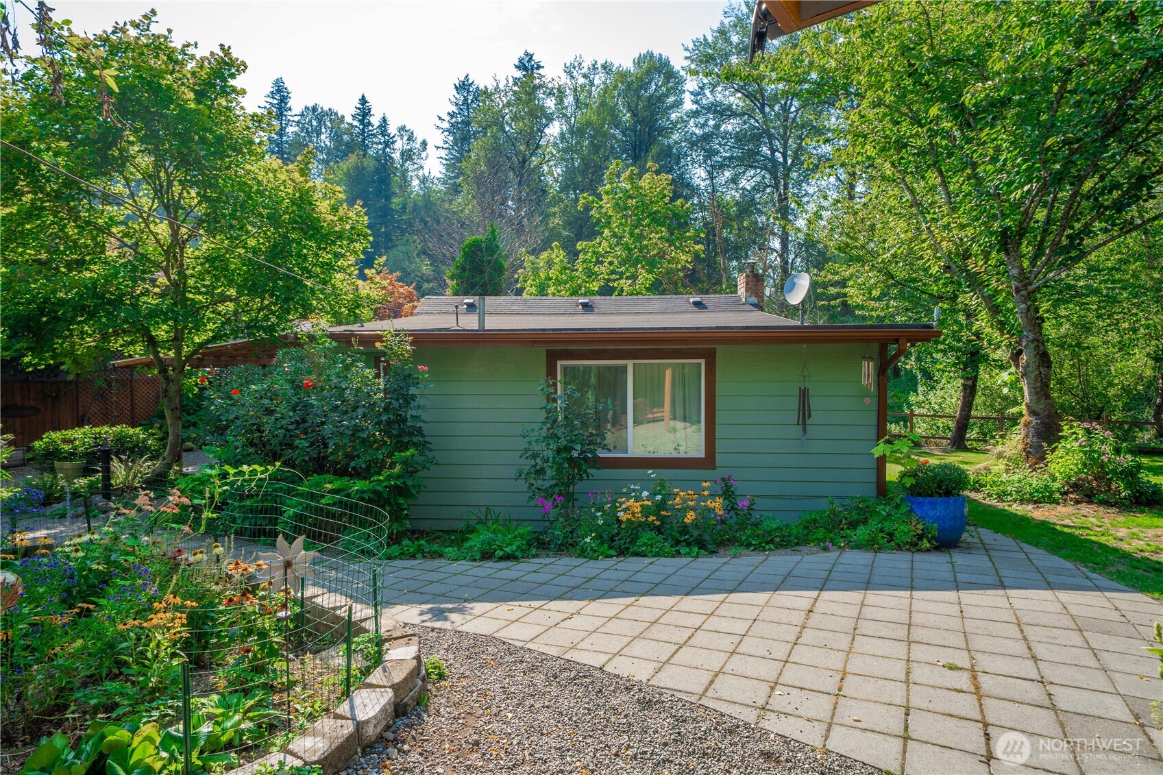 23711 Dorre Don Way SE, Maple Valley, WA 98038