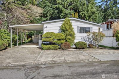 3323 207th Place SE, Bothell, WA 98012