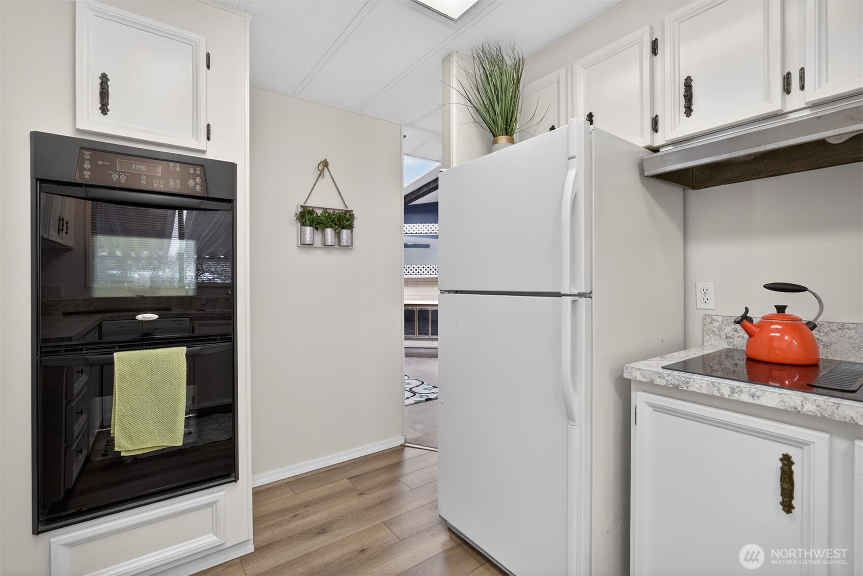 3323 207th Place SE, Bothell, WA 98012