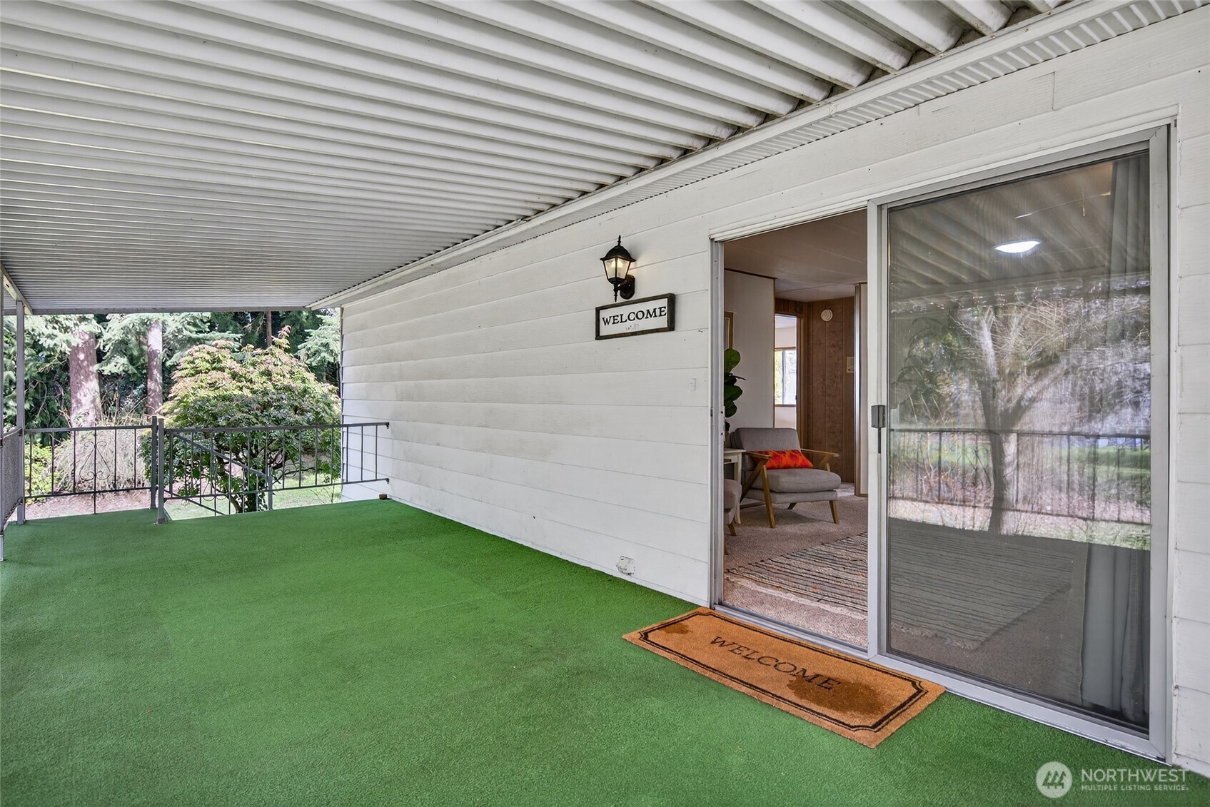 3323 207th Place SE, Bothell, WA 98012