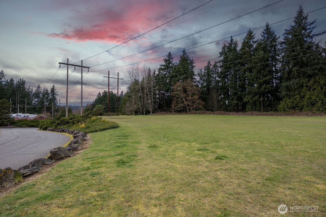 3323 207th Place SE, Bothell, WA 98012