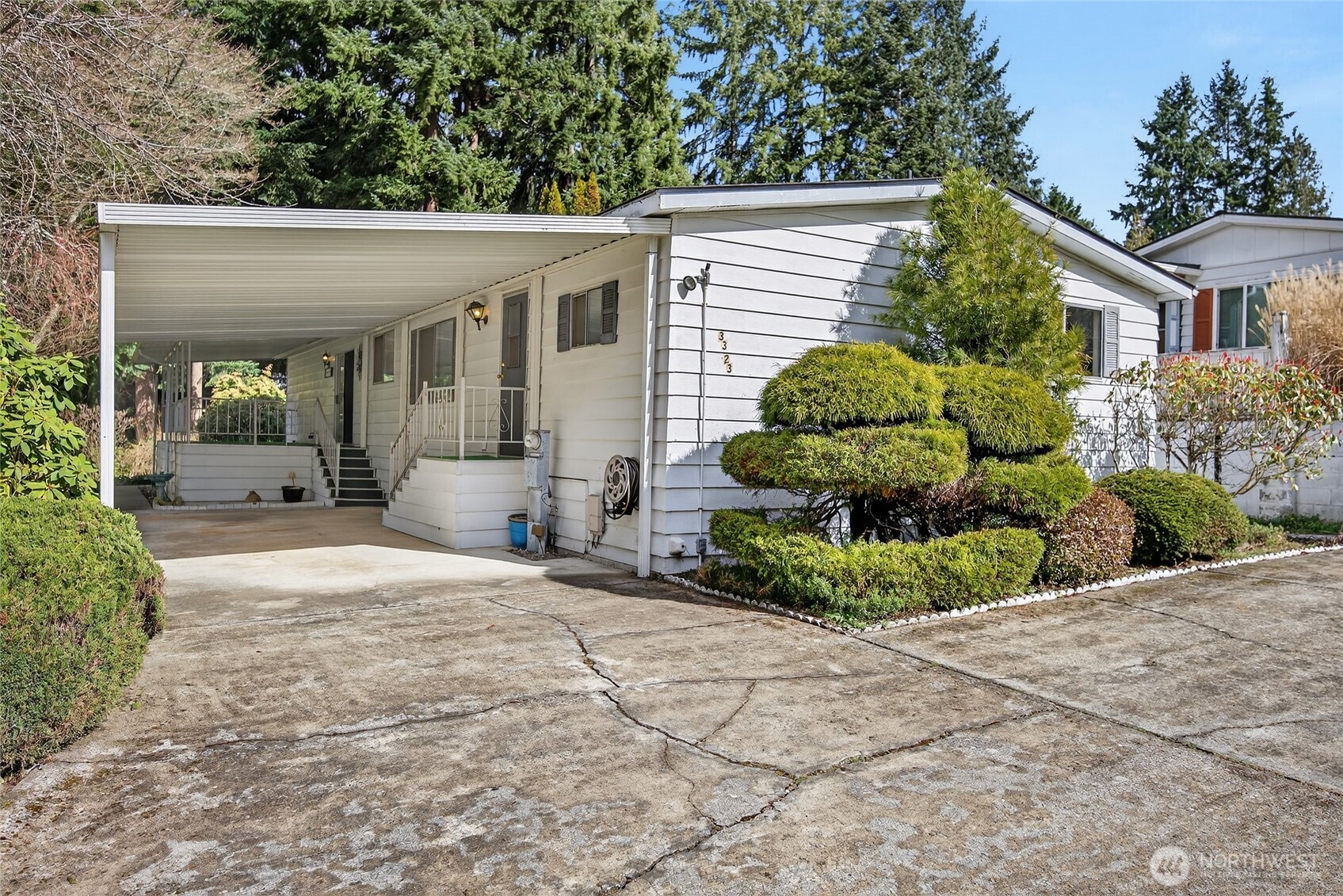 3323 207th Place SE, Bothell, WA 98012