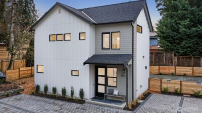 9513 132nd Avenue NE, Kirkland, WA 98033