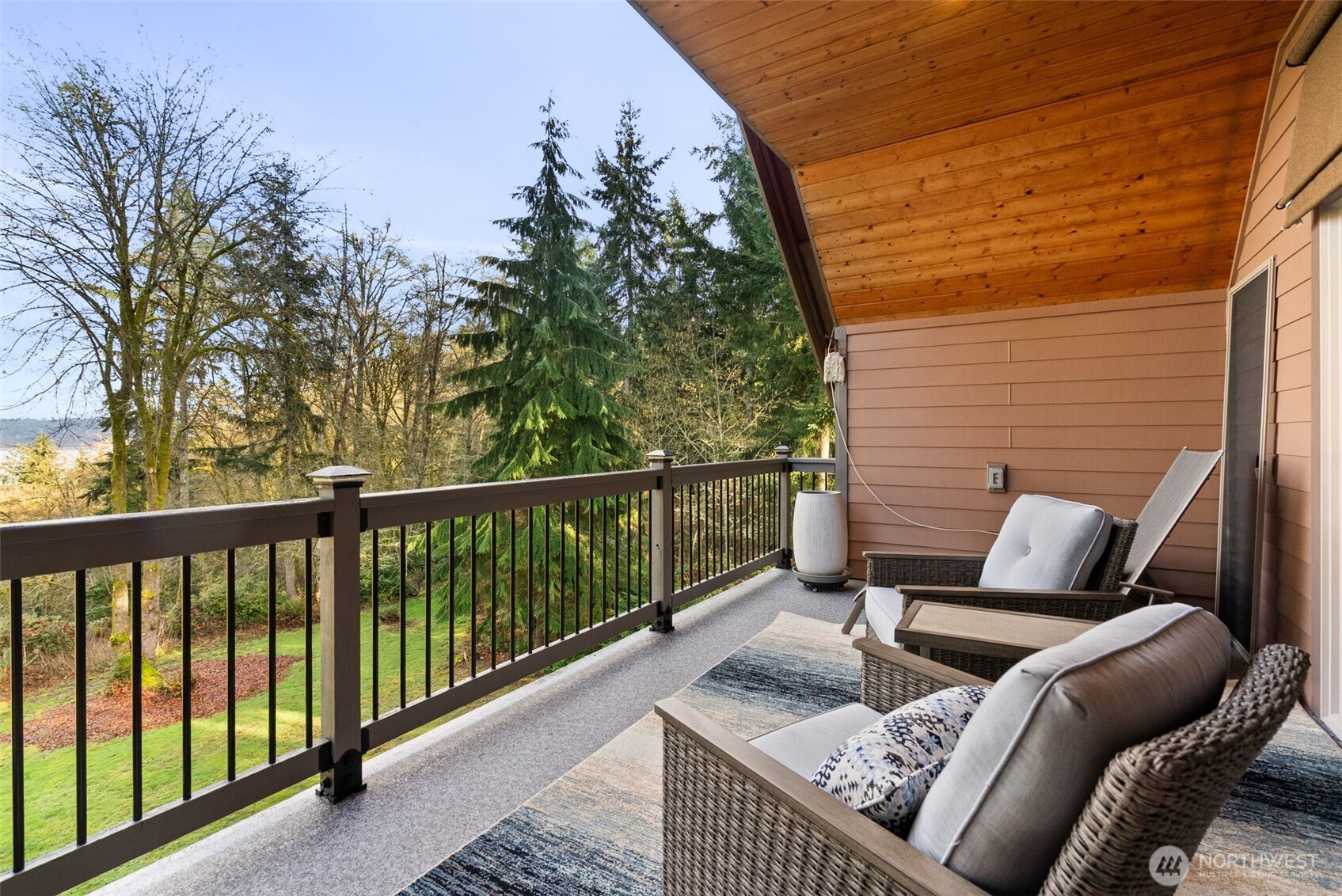 12511 Cole Point Drive , Anderson Island, WA 98303-9691