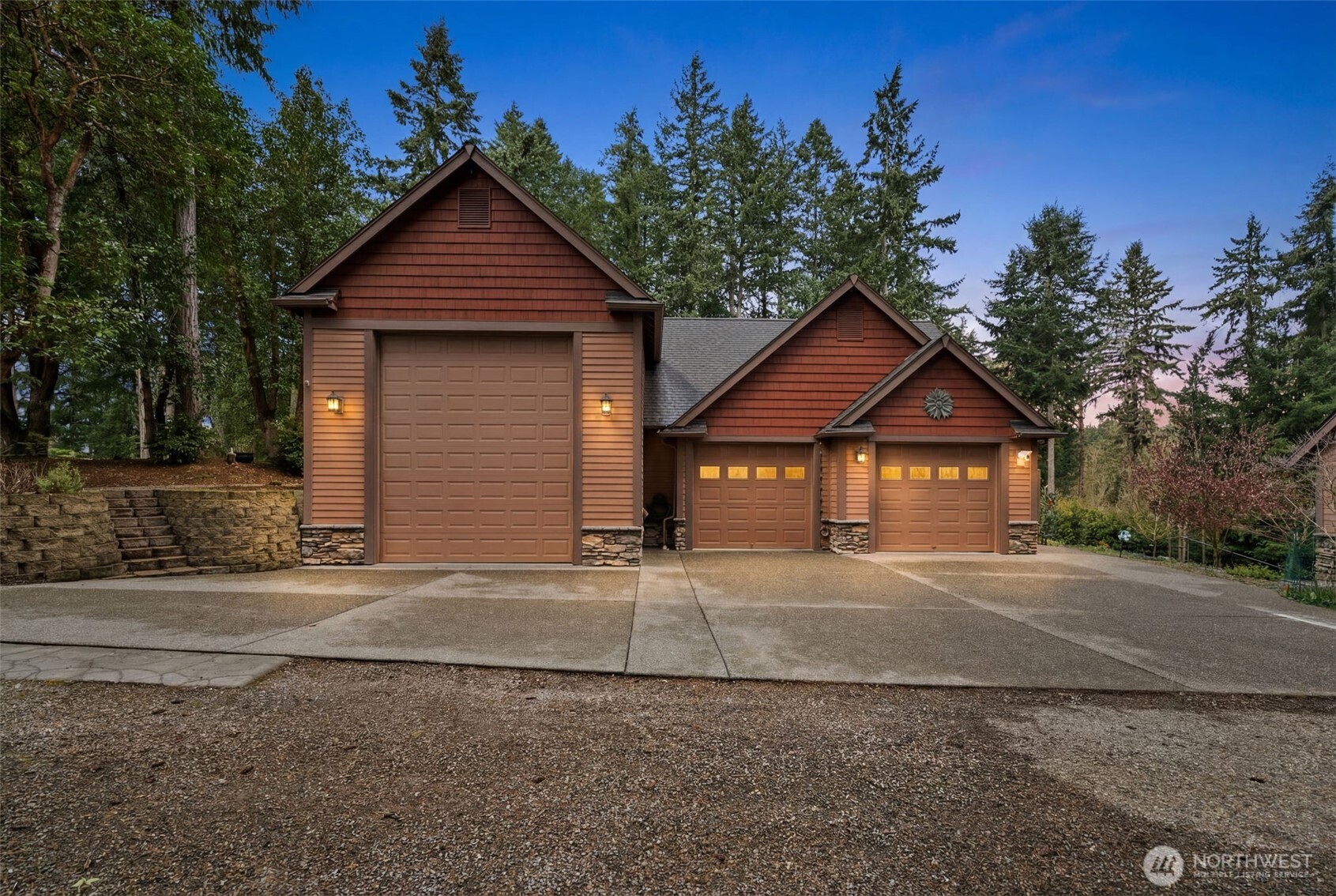 12511 Cole Point Drive , Anderson Island, WA 98303-9691