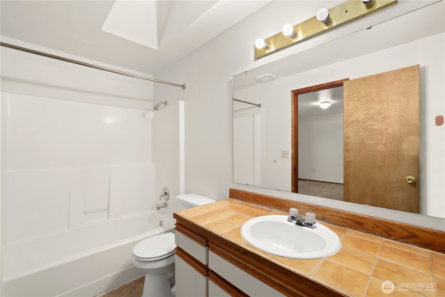 3225 61st Avenue Ct NW, Gig Harbor, WA 98335