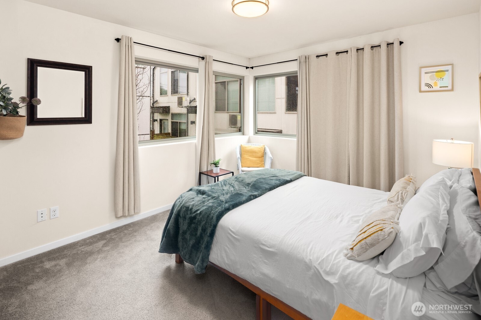 8358 19th Avenue NW #B, Seattle, WA 98117