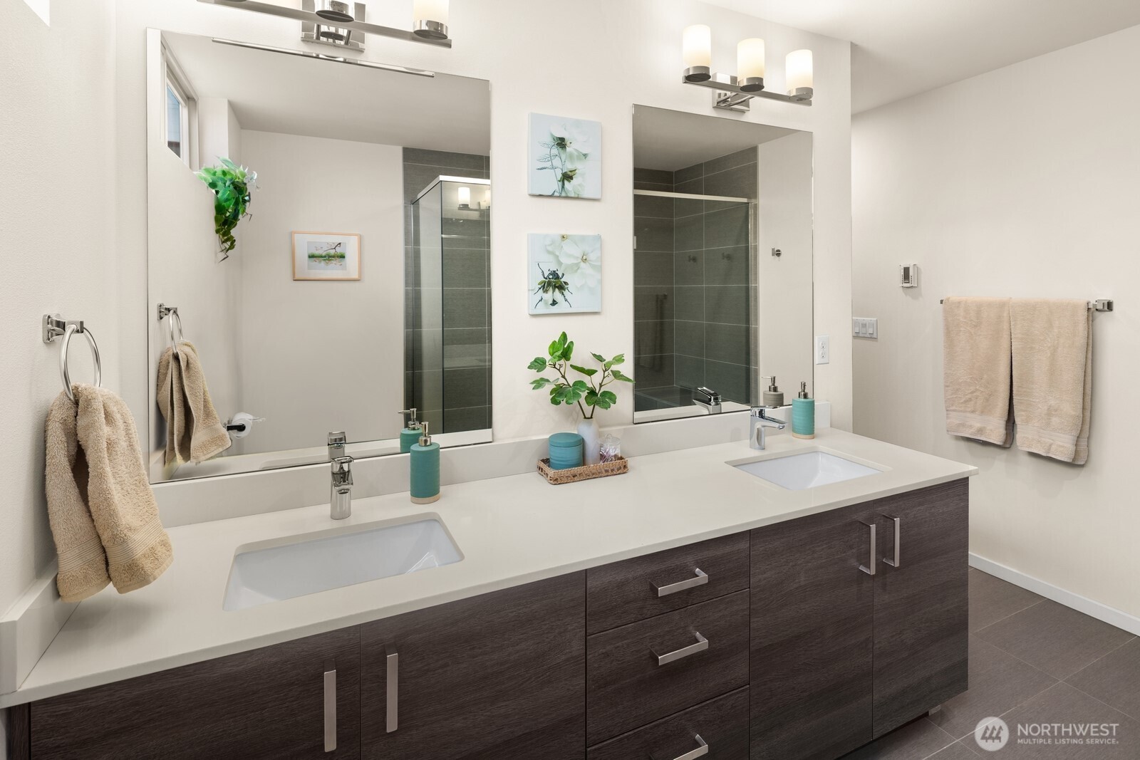 8358 19th Avenue NW #B, Seattle, WA 98117