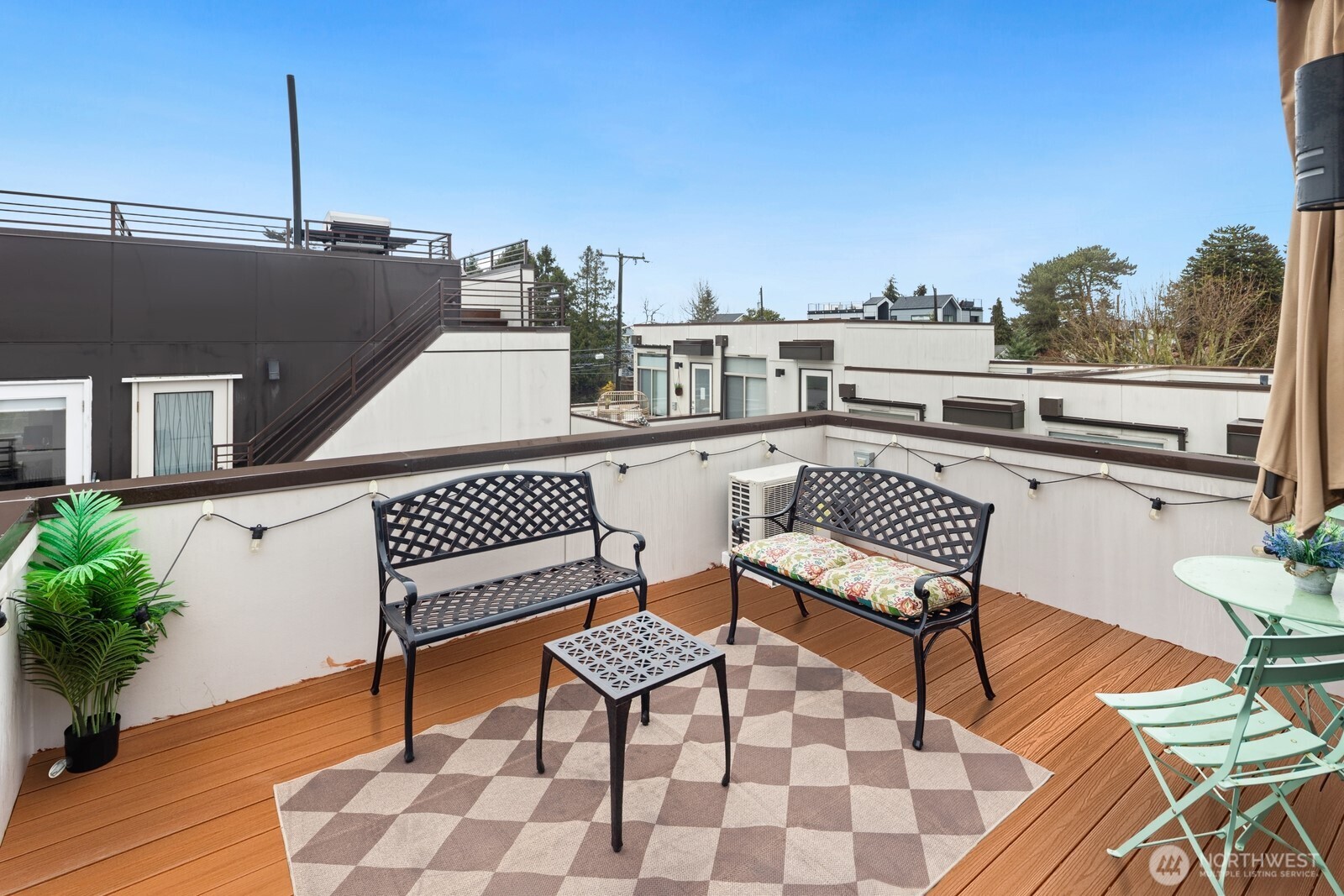 8358 19th Avenue NW #B, Seattle, WA 98117