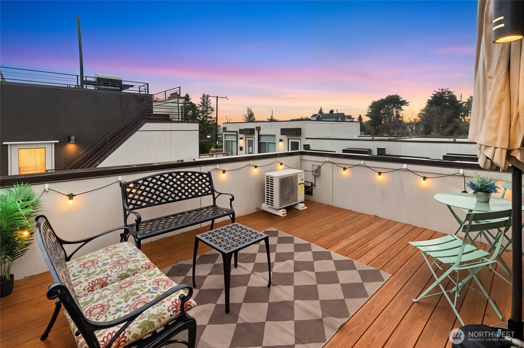 8358 19th Avenue NW #B, Seattle, WA 98117