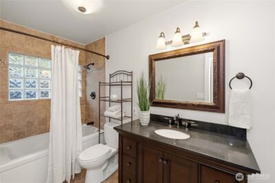 17714 SE 40th Place , Bellevue, WA 98008 - Photo 26