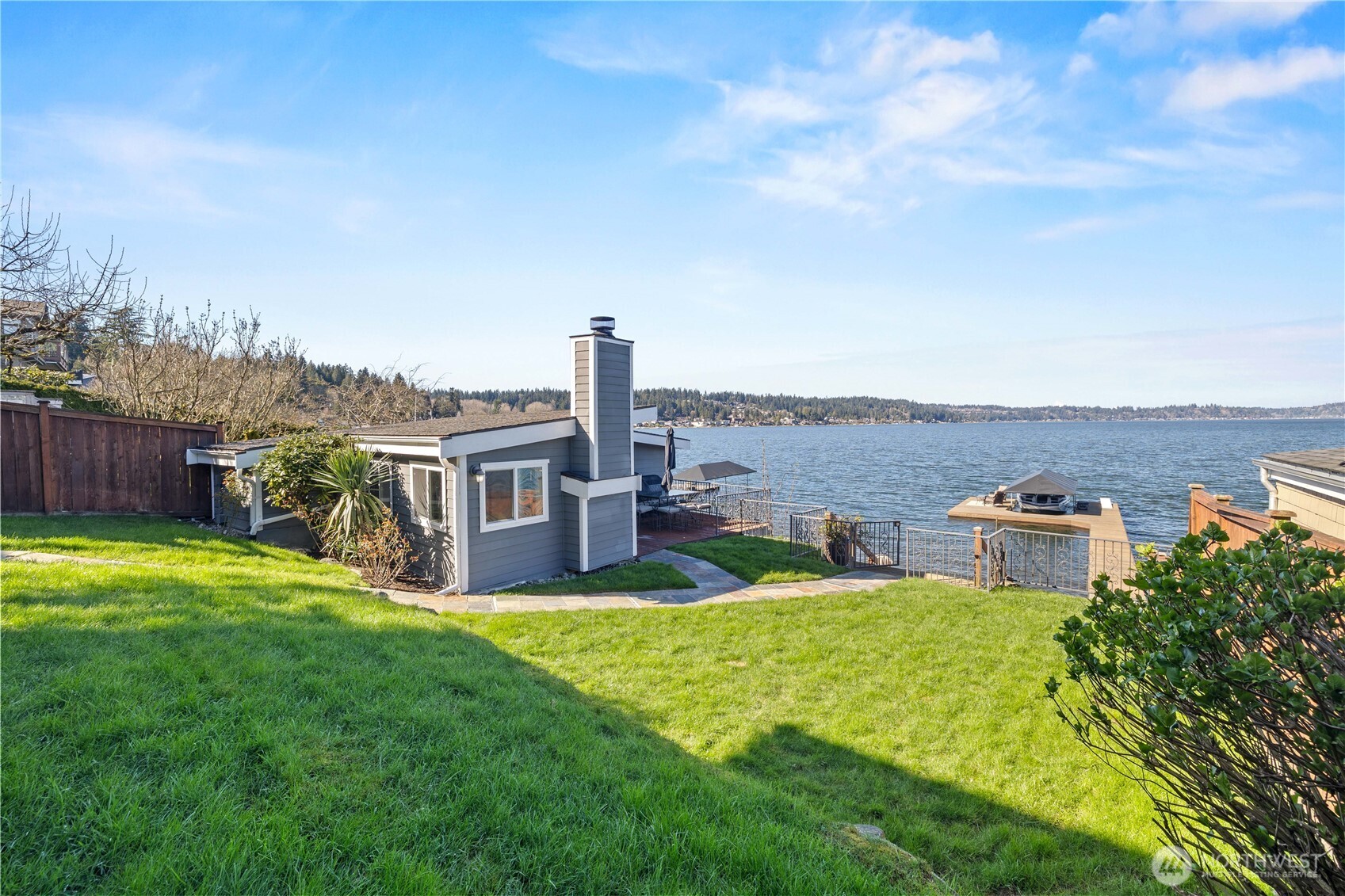 17714 SE 40th Place , Bellevue, WA 98008