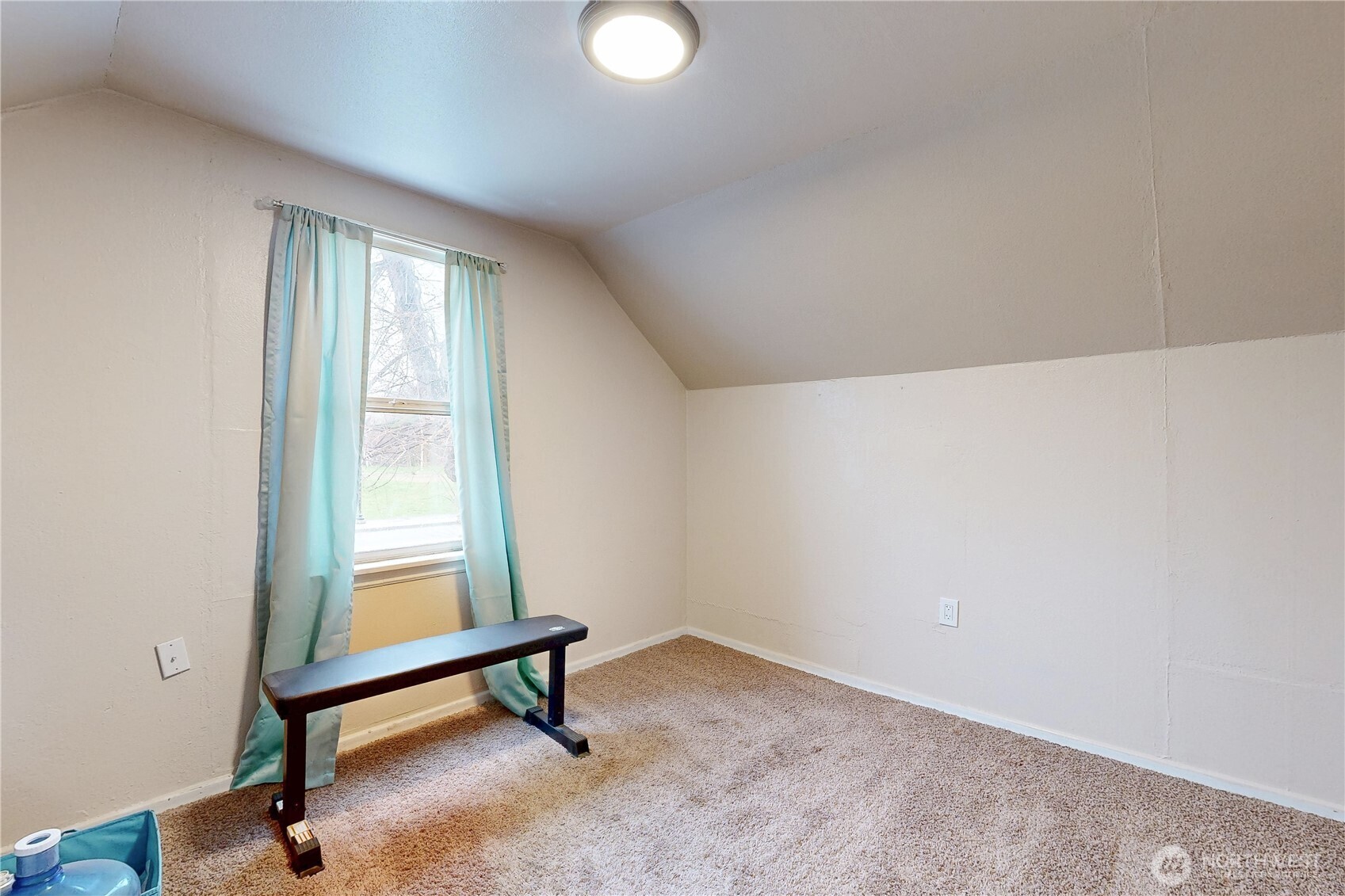 530 SW 4th Street , College Place, WA 99324