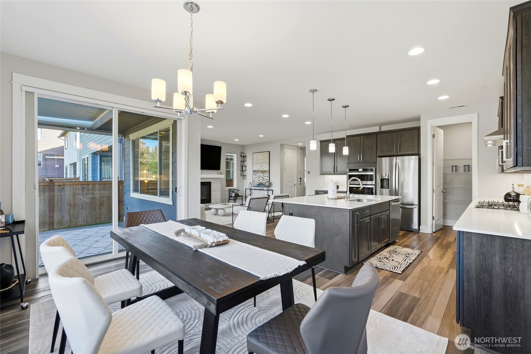 27107 235th Place SE, Maple Valley, WA 98038