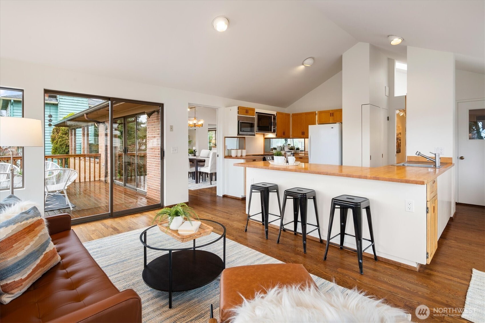 2533 NE 83rd Street , Seattle, WA 98115