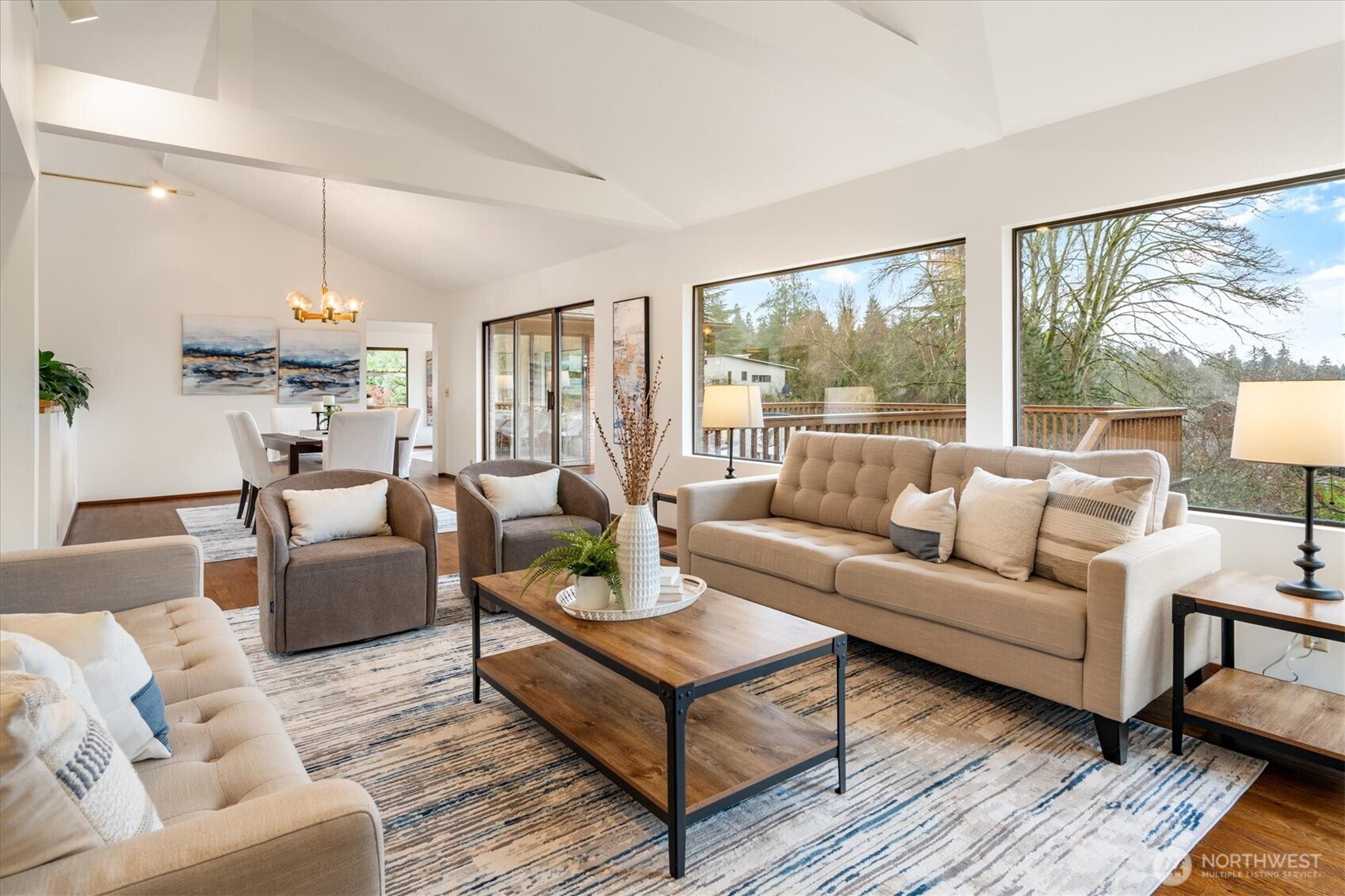 2533 NE 83rd Street , Seattle, WA 98115