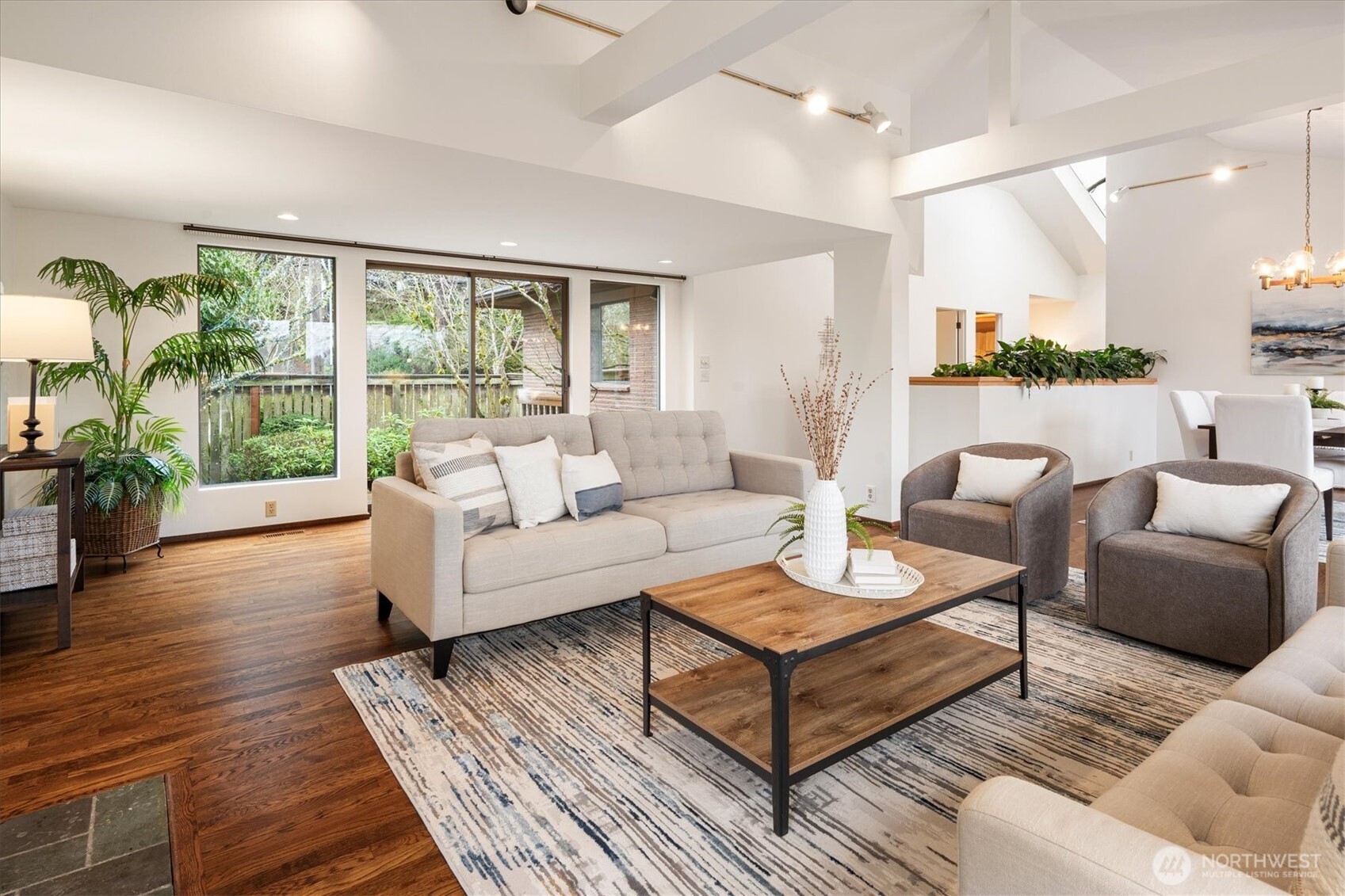 2533 NE 83rd Street , Seattle, WA 98115