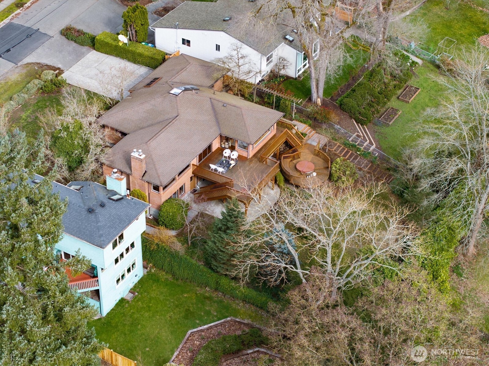 2533 NE 83rd Street , Seattle, WA 98115