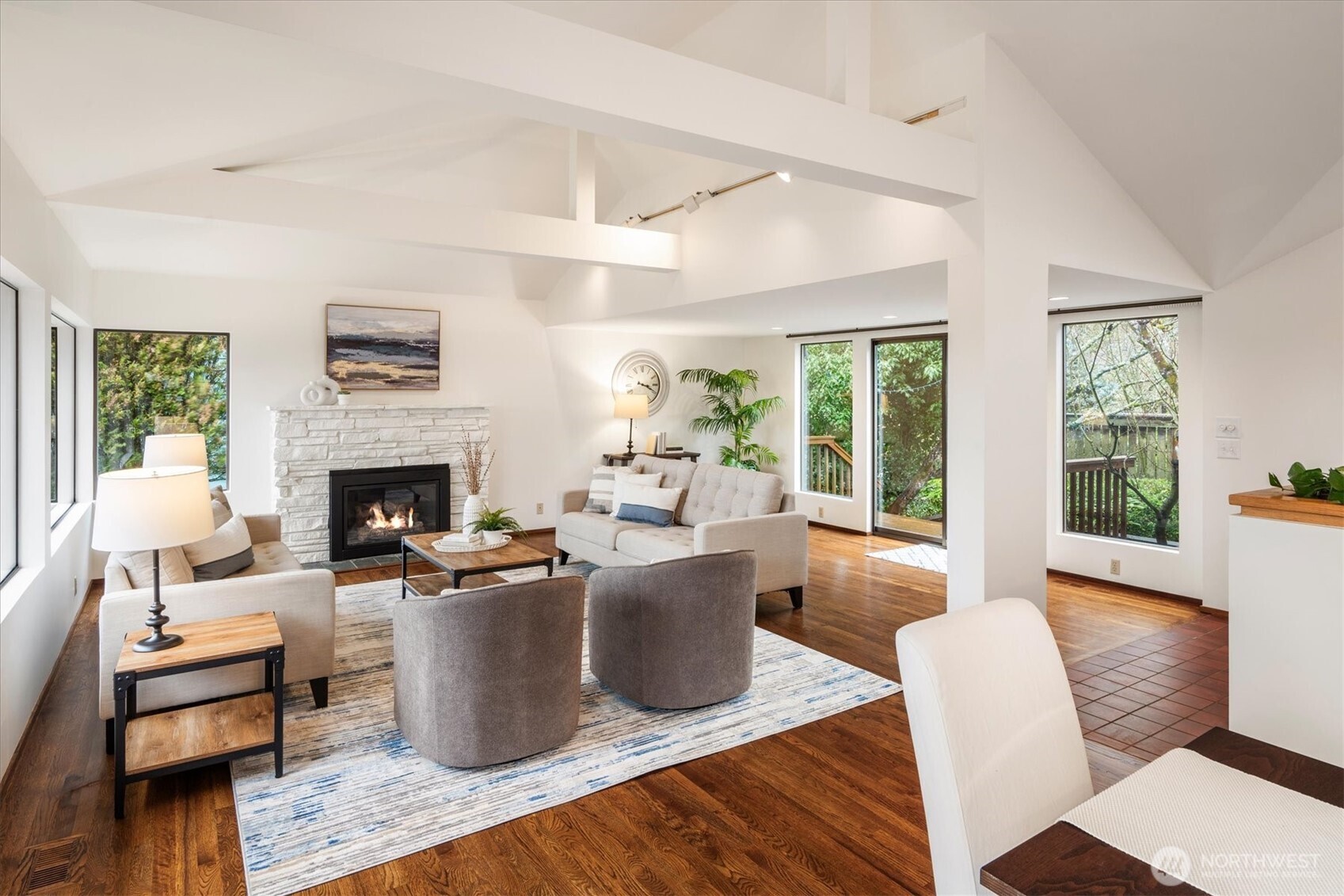 2533 NE 83rd Street , Seattle, WA 98115