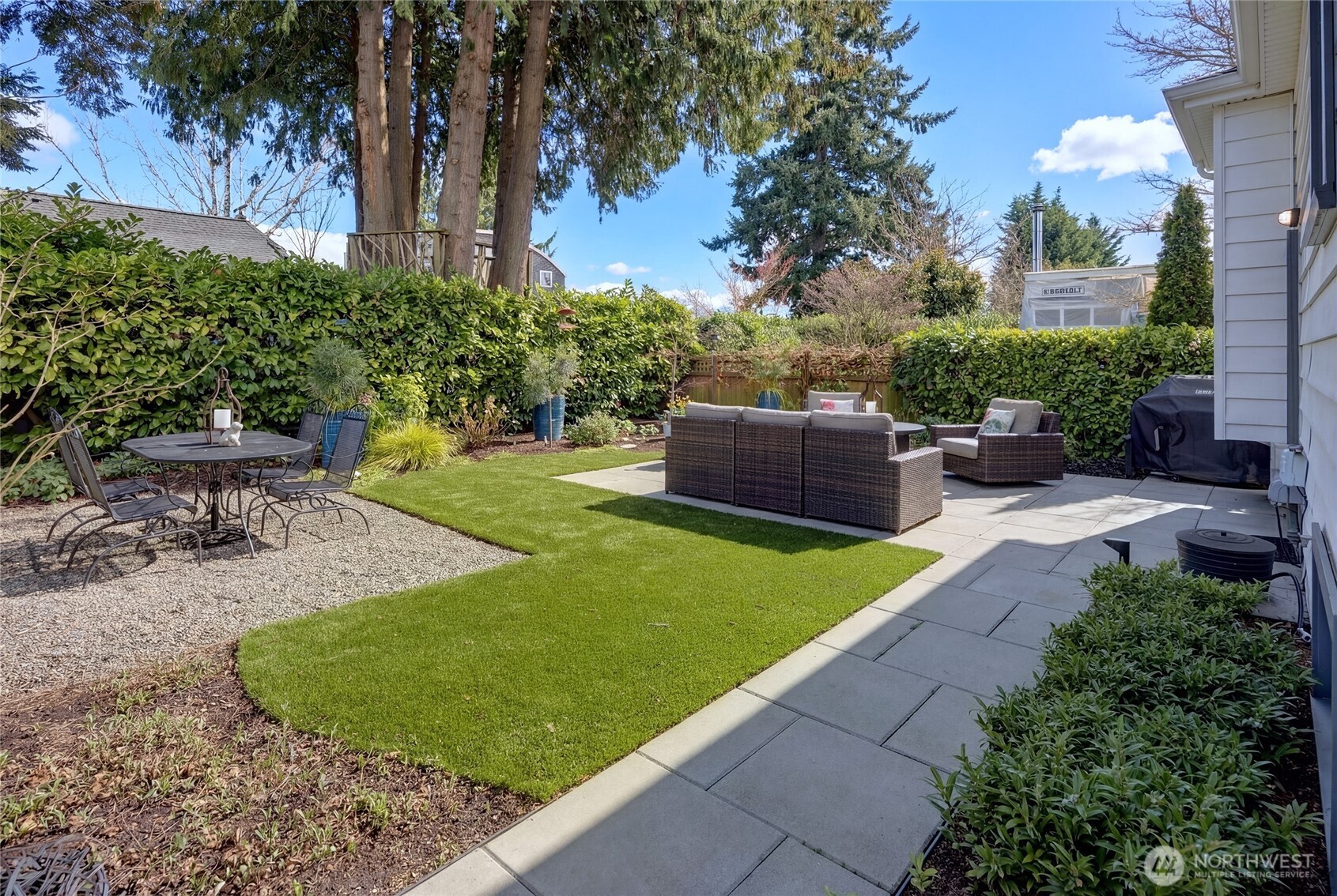 1919 11th Avenue E, Seattle, WA 98102