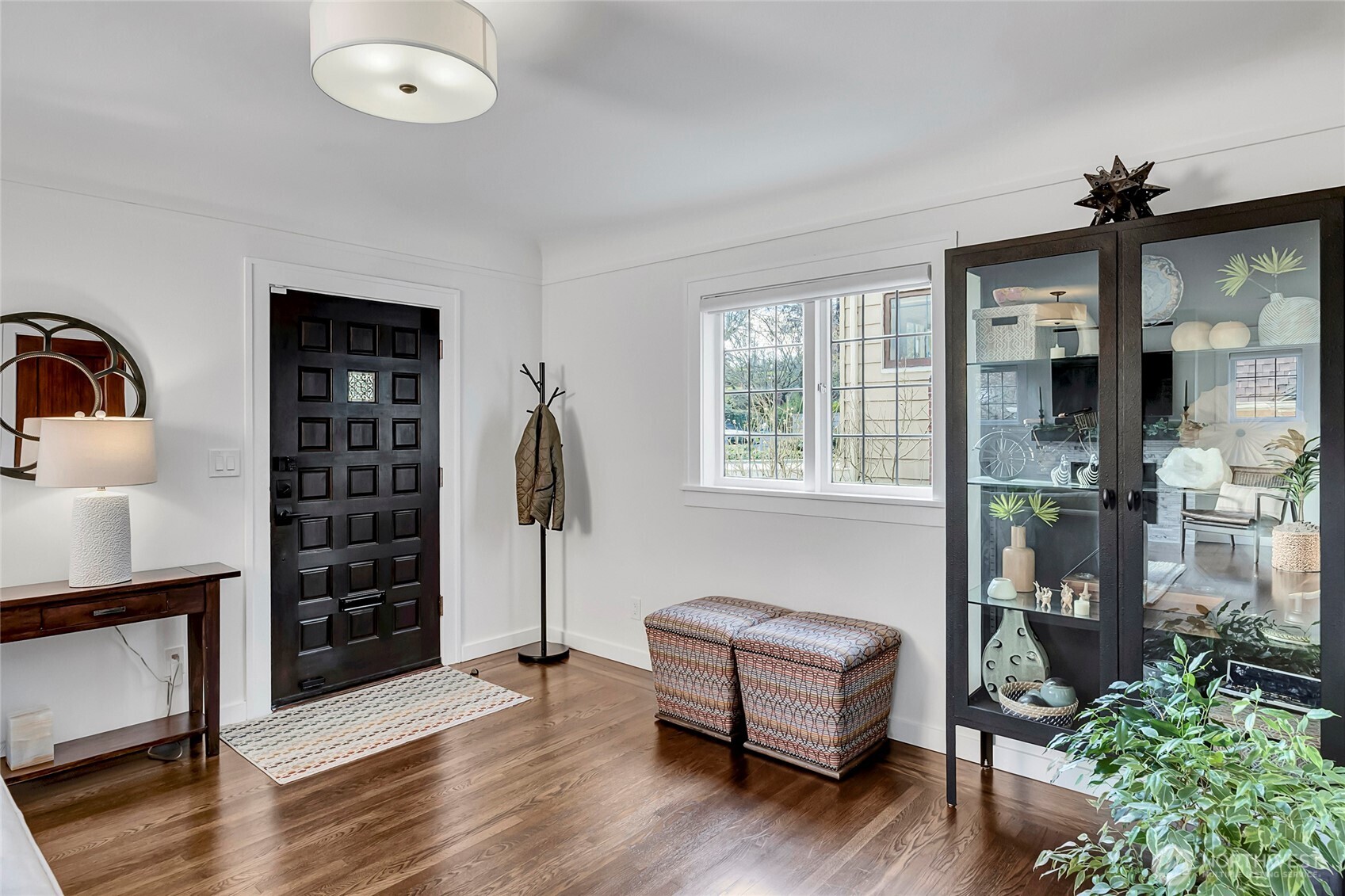 1919 11th Avenue E, Seattle, WA 98102