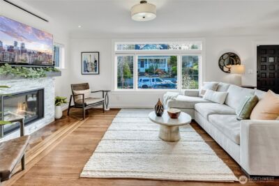 1919 11th Avenue E, Seattle, WA 98102 - Photo 9