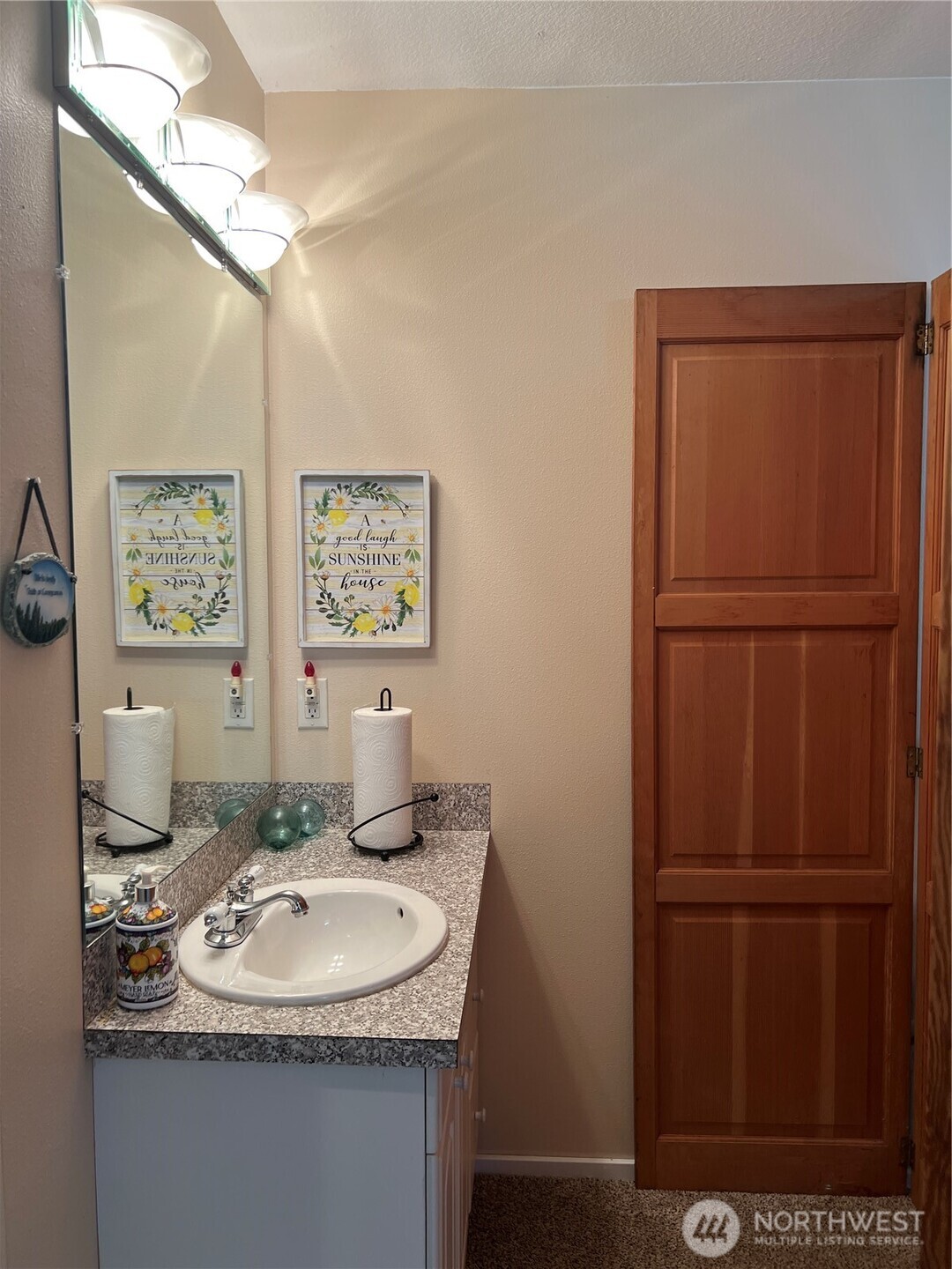 3201 318th Street , Ocean Park, WA 98640